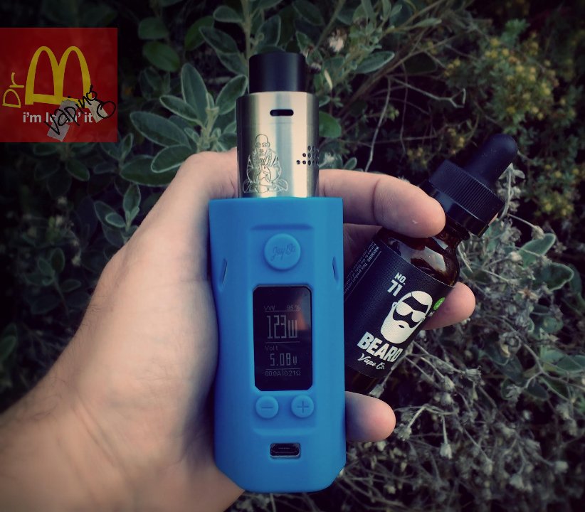 morning all #vapefam-alam...regular weapon of choice &amp; KeepingItCl💨udy #4ShitsandGiggles 💧💦😤