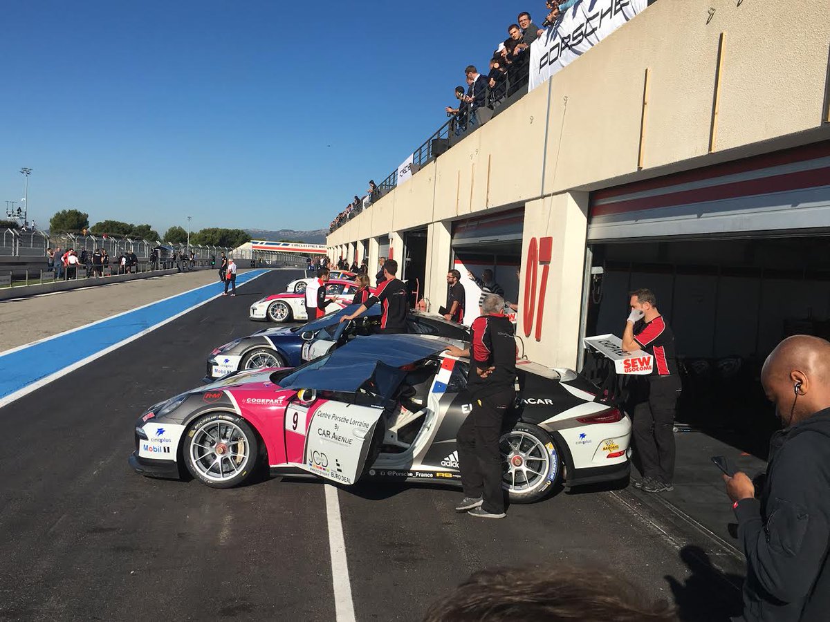 BardahlFrance's tweet photo. En route pour les Qualif de la Finale #PorscheCup sur le @PaulRicardTrack #PaulRicard #castellet #Porsche #pccf #pccf2016 https://t.co/4NfKsigVl4