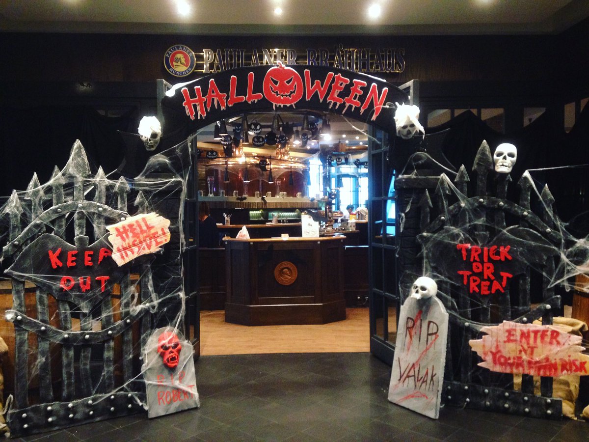 Put your best halloween customes on and let's celebrate with us tonight at <a href="/PaulanerJakarta/">Paulaner Jakarta</a>