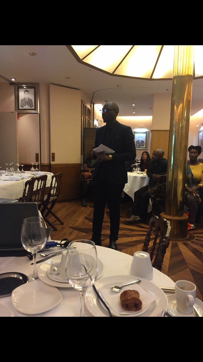 blathacyril's tweet image. Merci au @Club_Efficience pour la superbe initiative @ElieNkamgueu #programmeparrainage  #clubefficience #paris #youthie #arkamit