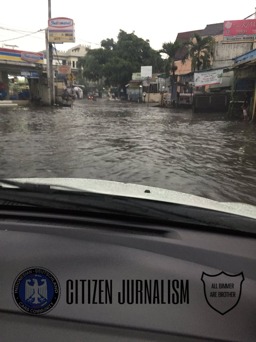 istartingajoke's tweet photo. @RadioElshinta , Jembatan Komplek Taman Duta Depok https://t.co/6kyysU4o0Y