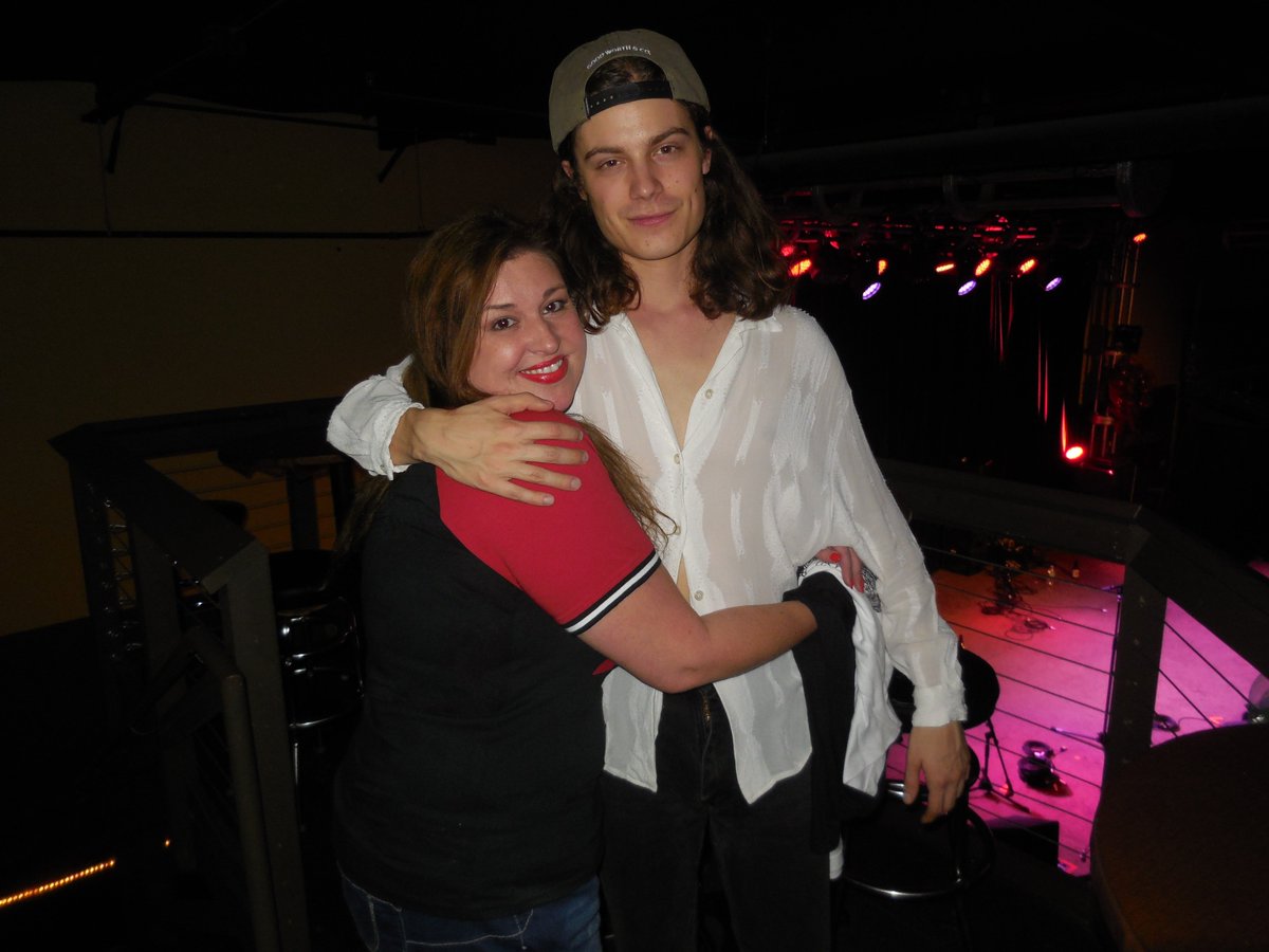 AlabamaTina's tweet photo. Loved meeting BORNS in Nashville this year.  Love him!  #music #BORNS https://t.co/20wHHODiI0