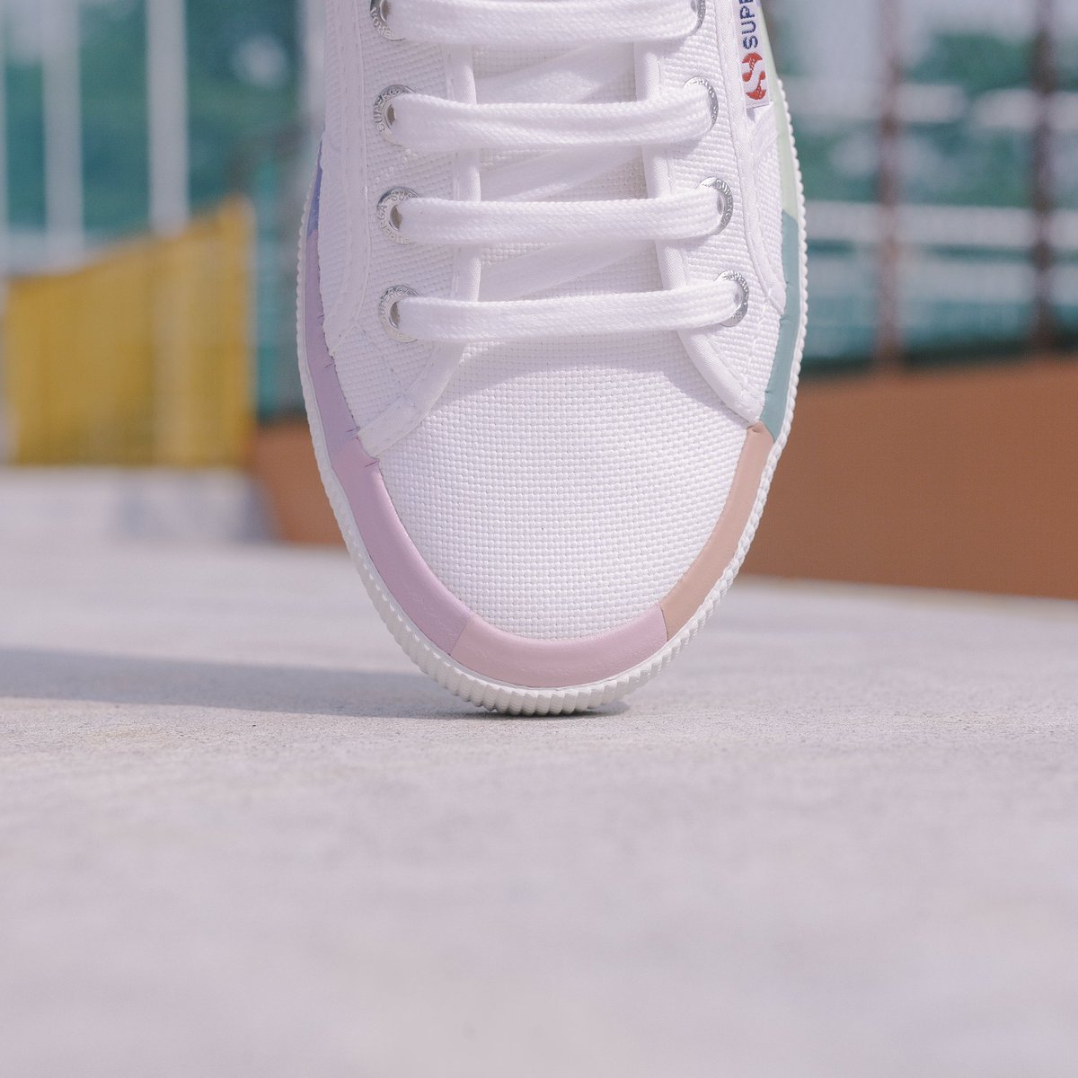 nike run revolution 4