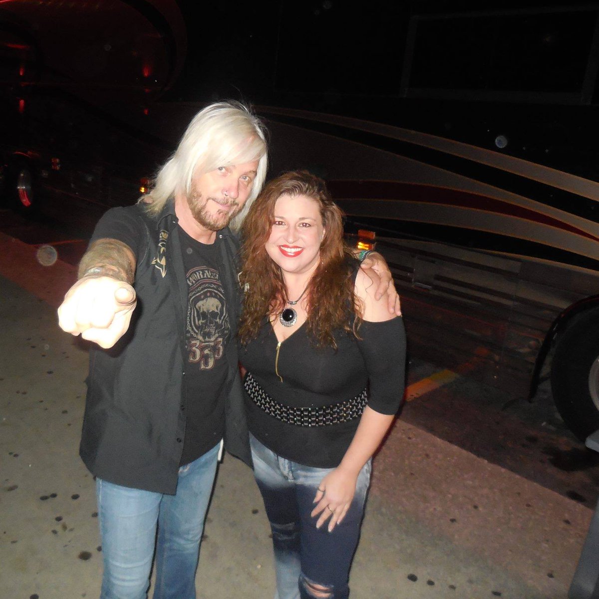 AlabamaTina's tweet photo. It was great getting to talk to Eric from the band Cinderella.  #bmb #bretmichaels #cinderella #ericbrittingham #rocknroll #music https://t.co/6iQ3MQYXLV