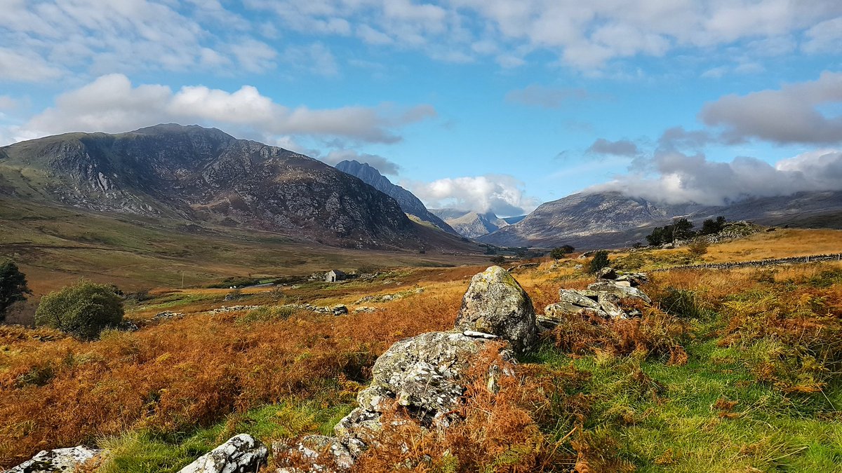 The beautiful #ogwenvalley last weekend #tryfan #ovmro @ItsYourWales @OVMRO