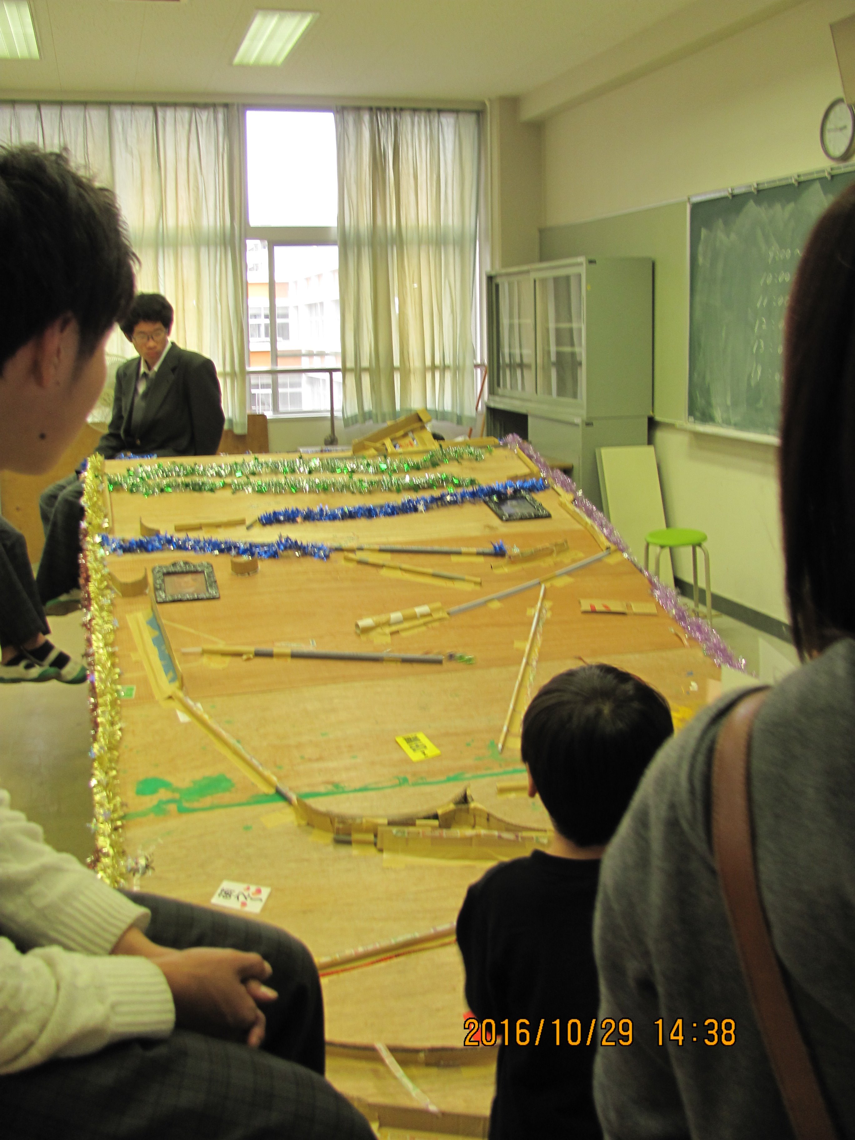 Twitter 上的 東京都立足立工業高等学校 文化祭 4 アトラクション 体験企画として Battle Field 2 撃ち合いサバイバルゲーム 大型ビー玉ころがしゲーム エコランカー １リットルで何キロ走れるか 体験乗車と大会参加記録 ｌｅｄプラネタリウム Humann