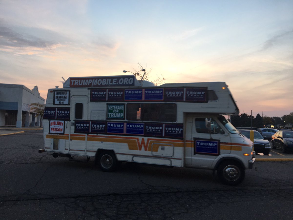 Trumpmobile1's tweet photo. It's the original trump mobile https://t.co/09qX2109kD