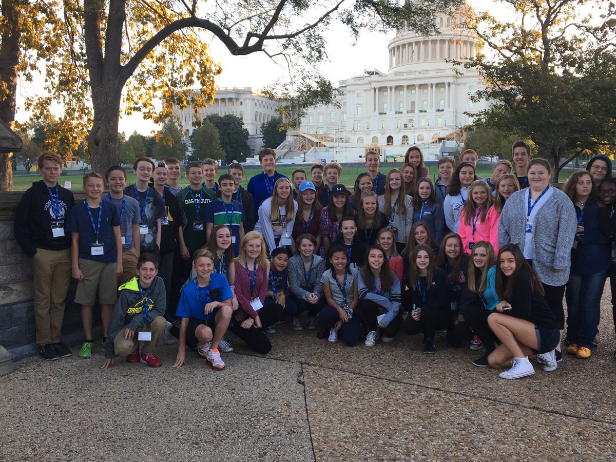 MrPotter2011's tweet photo. Up early and ready for a long day of sight-seeing, history, and fun! @cmse8dc https://t.co/lTdqVhaJVg