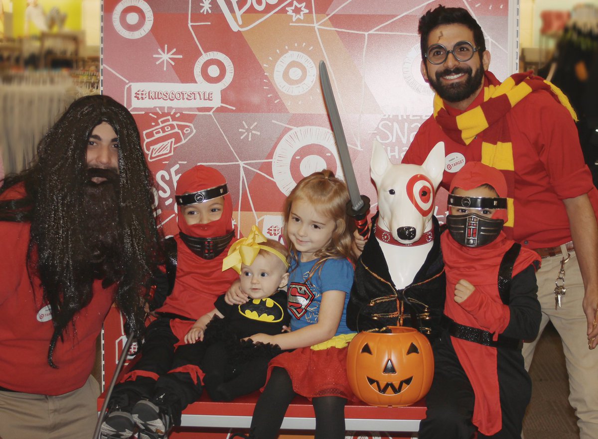 We had so much fun at @Target today!! 🎃👻 #SpooktacularEvent #T1196 @yourhero2287
