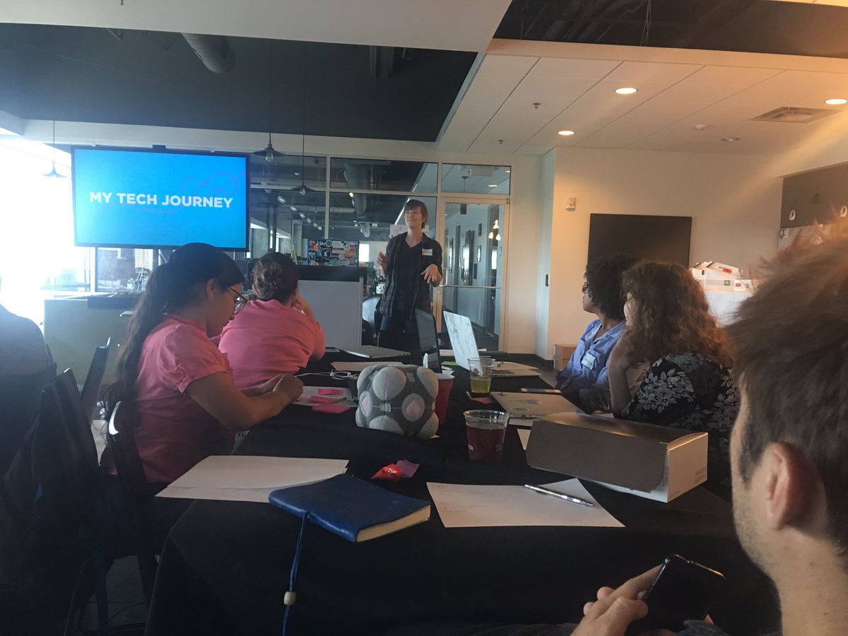 .<a href="/CassandraWilcox/">Cassandra Wilcox</a> sharing her untraditional path to tech!  💛#MakeDay2016 @OrlLadyDevs
