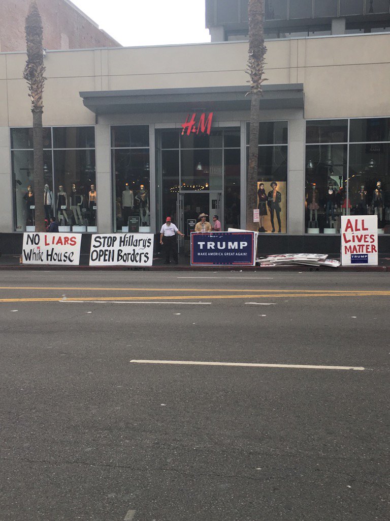 KentMoyer's tweet photo. On Hollywood Blvd. looking for the homeless woman who protected the @realDonaldTrump star. @MichaelCohen212 https://t.co/2Bpm23IUnE