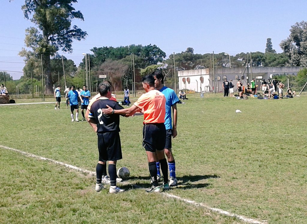 ungsdeportes's tweet photo. #TorneoInternoUNGS #Futbol11 #DeporteUniversitaro ya juegan #Moctezumas  vs #MetaWacha https://t.co/8wgAyXdR6t