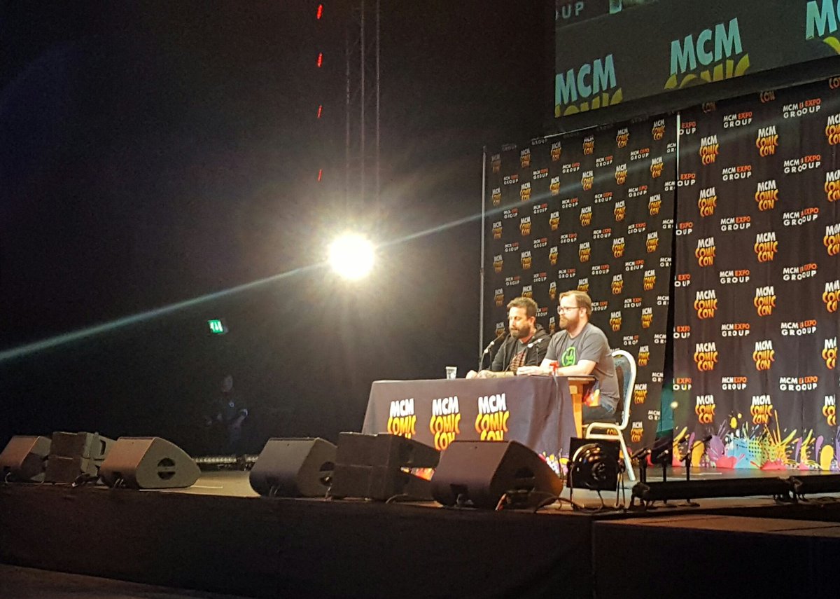 coaster1313's tweet photo. @GeoffLRamsey had fun at your panel with Jack. Been a fan for almost 15 years now. Nice to see more Americans in England too. https://t.co/1n7SobN6Wm