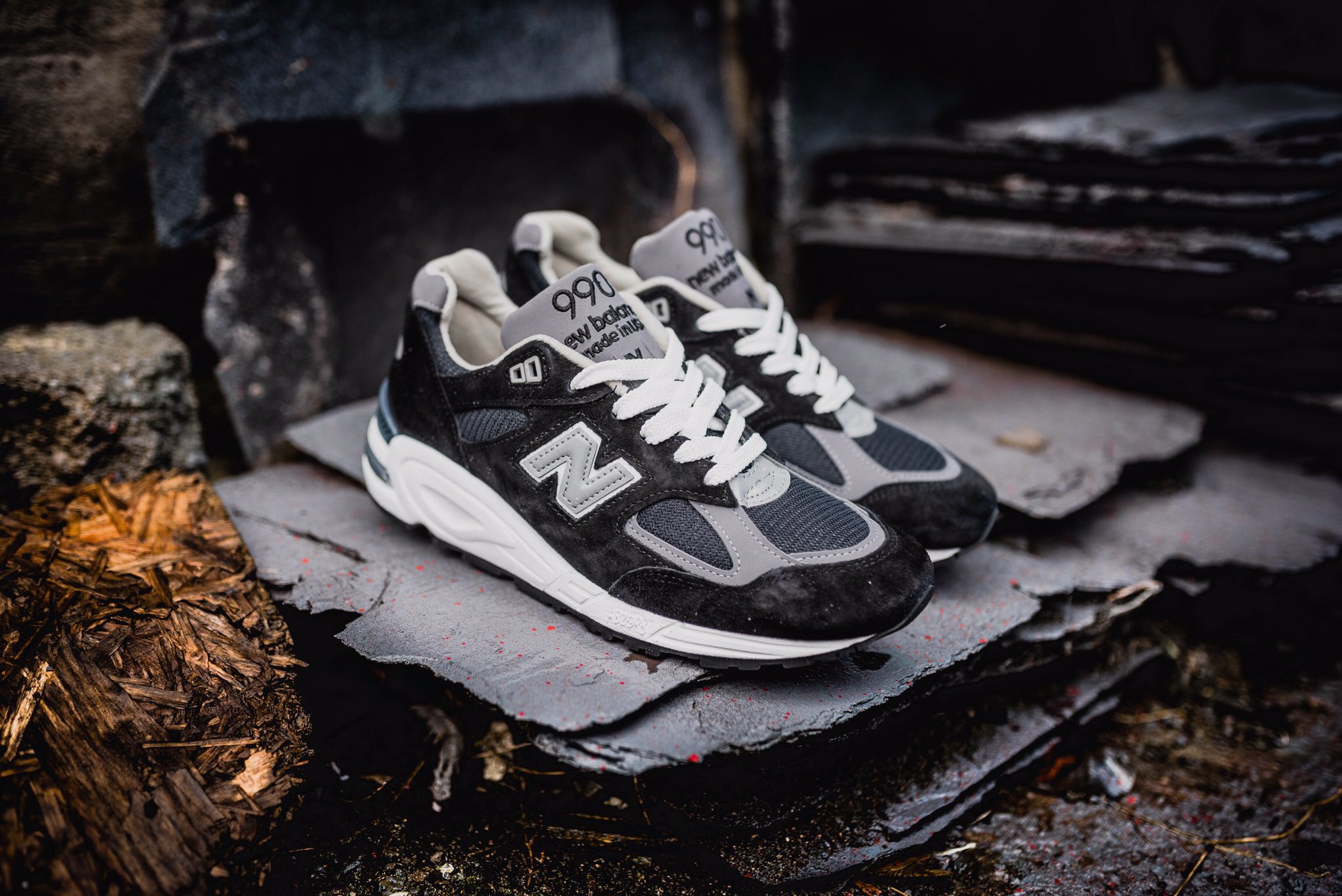 new balance 990bk2