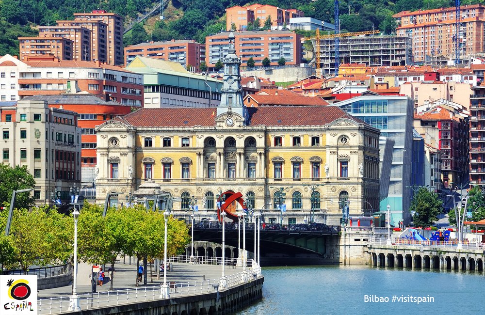 The #GoT cast and crew are now enjoying #Bilbao’s food and folk traditions. Welcome, guys! #VisitSpain #SpainInMovies #tourism