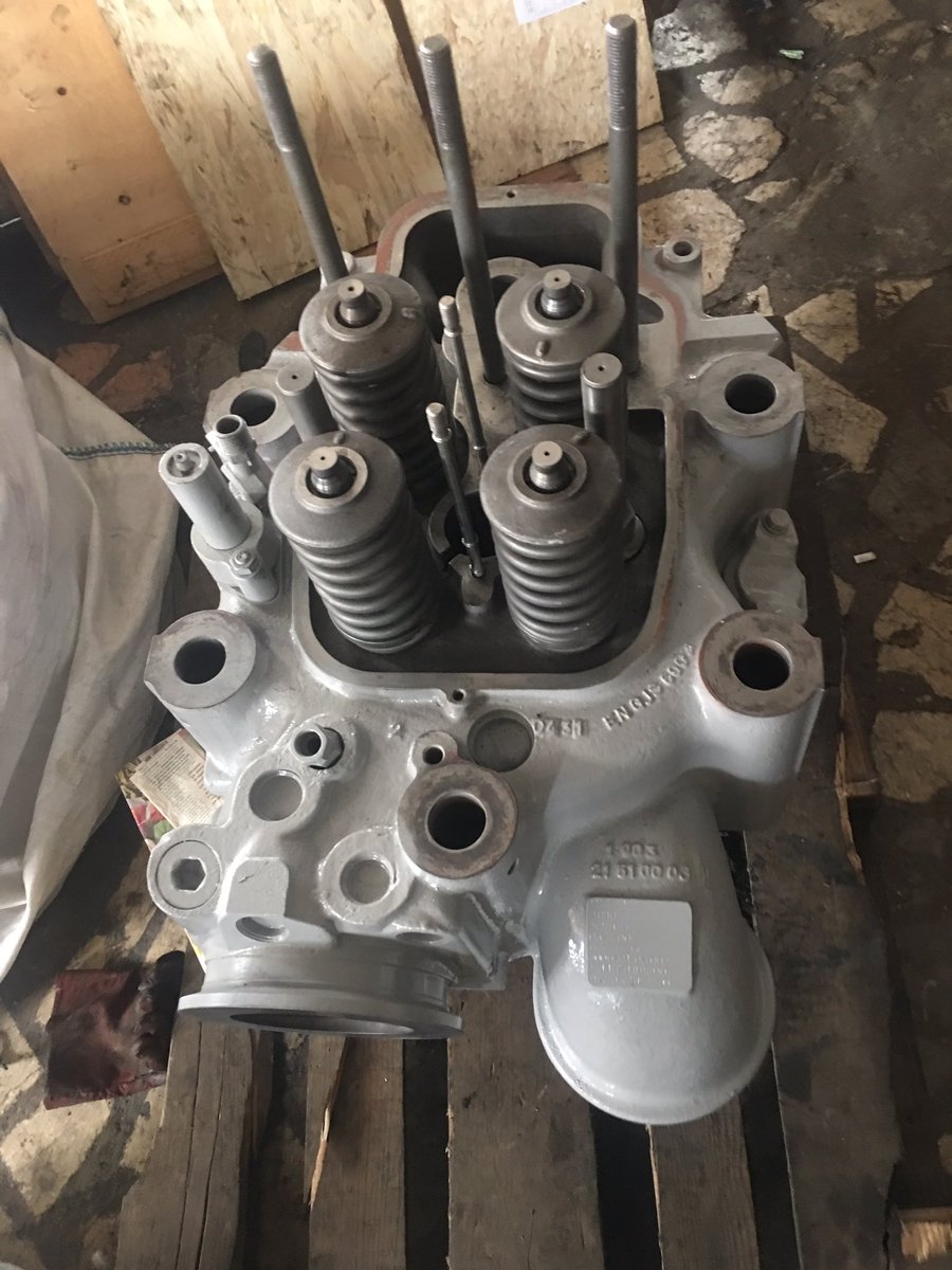 kscegetek's tweet photo. Sale Mak M32 cover full, conrod, liner, oil pump https://t.co/b64LUjBoJn