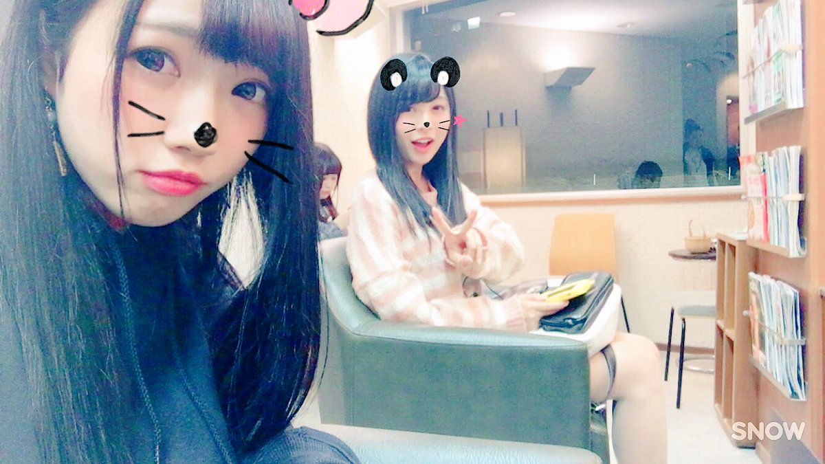 akarin605's tweet photo. 今日ゎサロンの仕込みに行ってきました💛💜💙
スタッフさんも優しくて話しやすい人で楽しかった💞
初サロン撮影ワクワクするなぁ😆✨💕
お店の名前ゎ撮影が終わってから載せます❣️
#あかりん #サロンモデル #モデル #JK #CANDYMODEL #撮影依頼お待ちしております https://t.co/Bv0mqmKFxO