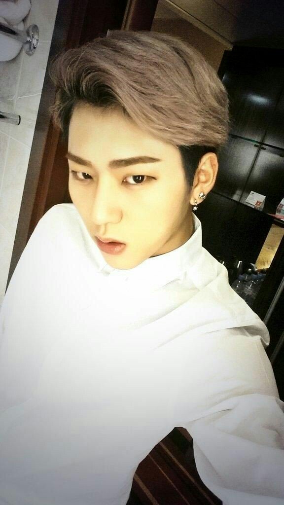 FDP_RPG's tweet photo. 🚹 Zico (Block B) @fdpjiho. https://t.co/dXMVcnwr39