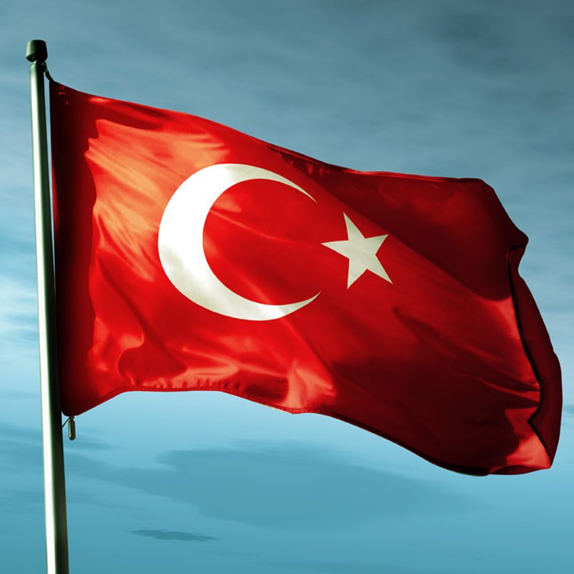 29 Ekim Cumhuriyet Bayramımız kutlu olsun. #KalplerimizBirlikteAtıyor ❤️️🇹🇷