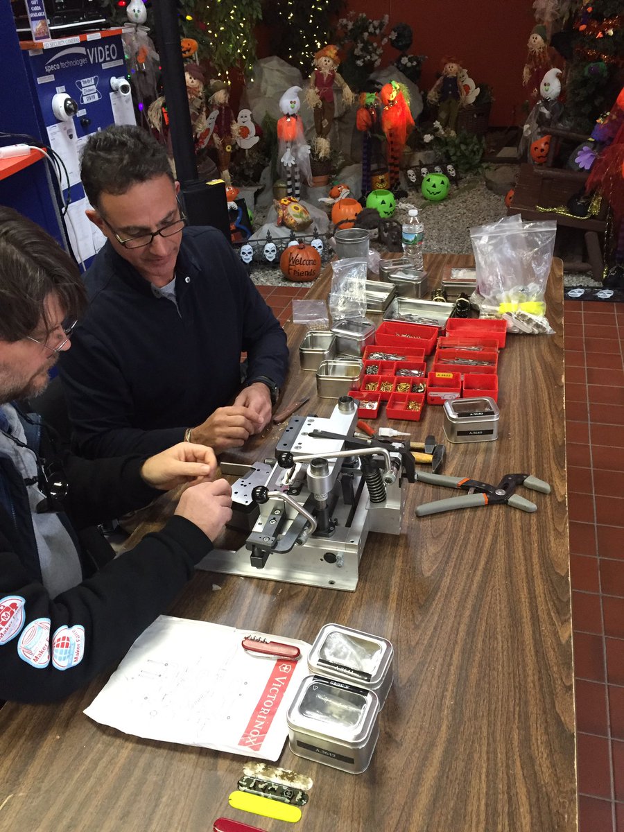 YDIElectronics's tweet photo. Come by today until 4pm and see how #SwissArmyKnife are made! @Victorinox https://t.co/BXkcnvyBBI