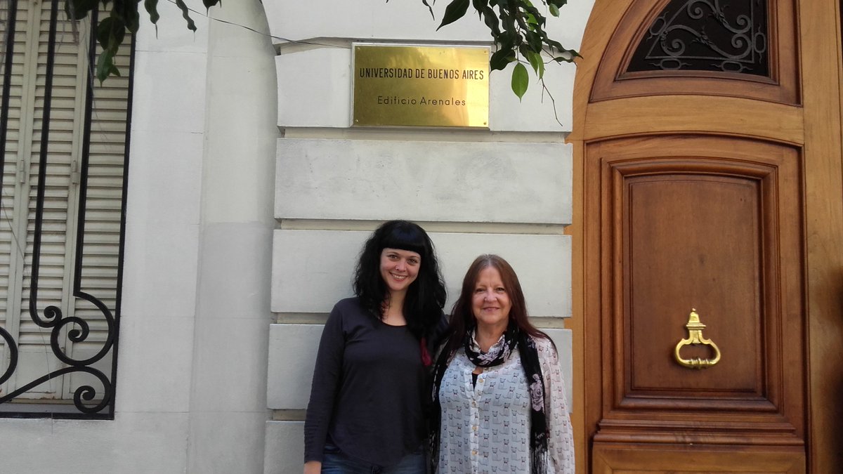 cbcenradiouba's tweet photo. Nos visita la Dra. Diana Jerusalinsky, Prof. Titular de Biología General y Biología Celular en el #CBC #UBA. Especialista en #Neurociencias. https://t.co/WfoknZN4Dj