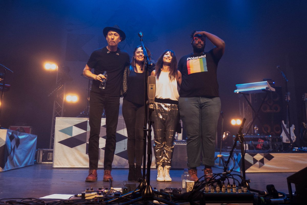 Begooo's tweet image. Thanks @KTTunstall and the band for such an awesome and fun gig last night in Dunfermline!! Hope Mr. Tambo got safe home!