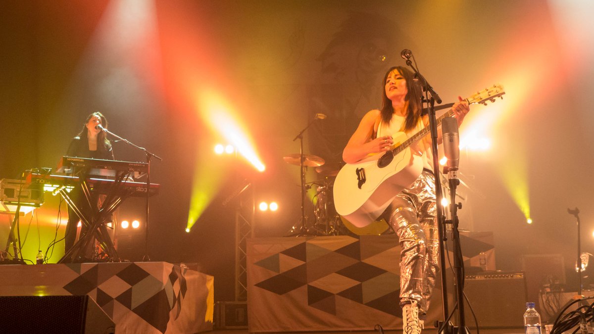 Begooo's tweet image. Thanks @KTTunstall and the band for such an awesome and fun gig last night in Dunfermline!! Hope Mr. Tambo got safe home!