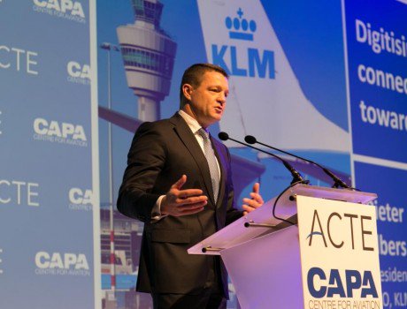 CorpTravellerUK's tweet photo. "Airlines of the future need to embrace digitalisation and data"
says @KLM CEO Pieter Elbers at #ACTECAPA16 Summit https://t.co/50SaHT3vqo https://t.co/f4dgmBCp1s