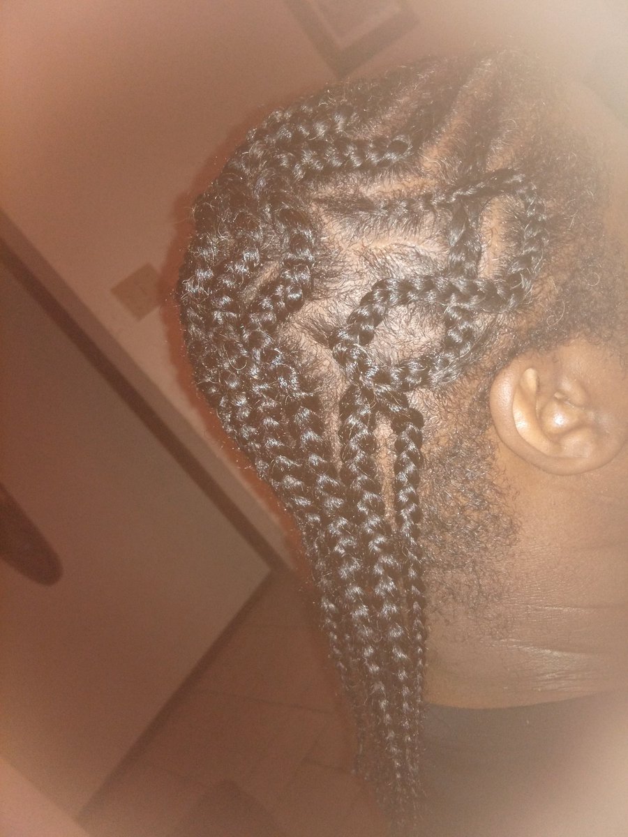 DZUNTRUTREASURE's tweet photo. BEEN #SWIRLDUP #FREESTYLE BRAIDING @wadizlej1z 5 1/2yrs. "THANK YOU" FOR ALL THE 💕💕  #HAIRSTYLISTLIFE https://t.co/zyDWGNG2HL