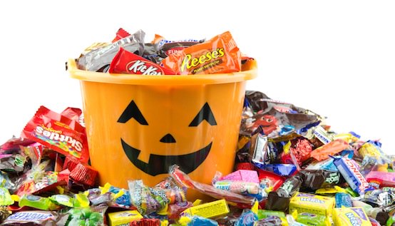 Gofecha's tweet image. Forgot to get the Halloween Candy? No worries, we got ya! gofecha.com #gofecha