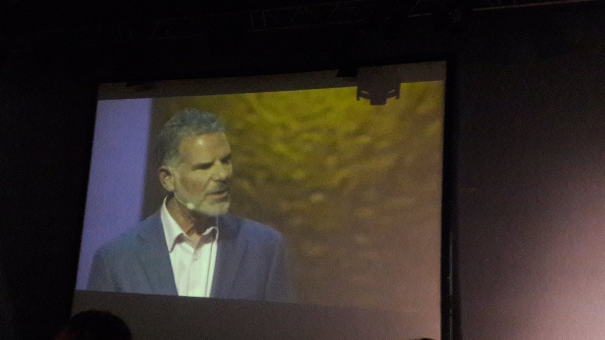 SpamRadio's tweet photo. Τρίτο και τελευταίο μέρος του @tedxpanteionuni. Πρώτος ομιλητής του τελευταίου session, ο Jack Mayer. 
#TEDxpanteionuniversitywomen https://t.co/awJRHxxAa2