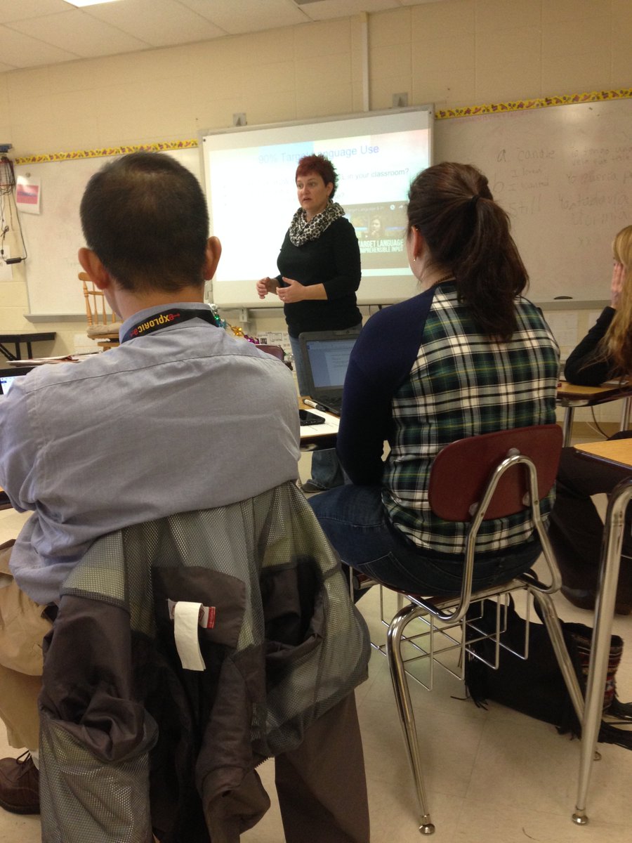 dboecker's tweet photo. Kate Falvey kicks off #mctlc16 workshop, Core Practices for L2 Teaching, inviting teachers to consider using 90% minimum in target language. https://t.co/zEu4SyeDzG