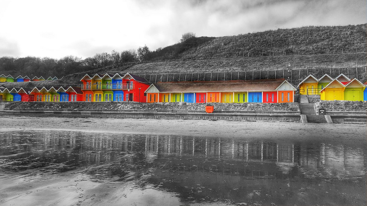 jot1983's tweet photo. Doesn't feel like October! #scarborough @Scarborough_UK @Welcome2Yorks @YorksCoastRadio @IFYorkshire @Yorkshire_IP @NYMoorsCoast https://t.co/03wcUQHL3D