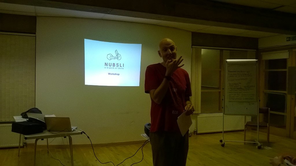 rachelmapson's tweet image. @darrenth delivering @NUBSLI workshop in Edinburgh with interpreters from @ASLIuk #SASLI @VLP_TerpTweets