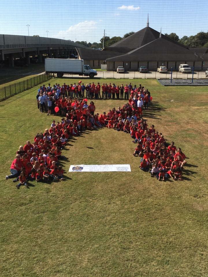 StucoCccs's tweet photo. Thanks to everyone who helped out this weeks! Let's remember to stay drug free! #redribbonweek https://t.co/T1XjEWWt9G