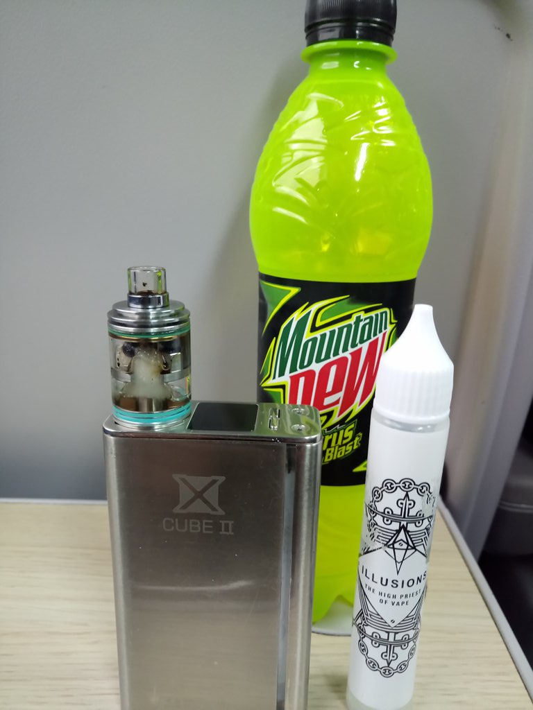 Wish i could #vape on the train right now.  Whats everybody vaping on today? #vapefam