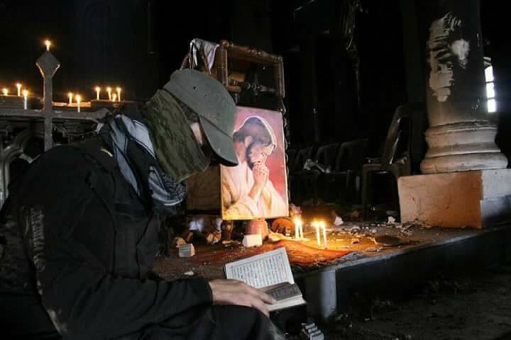 احد ابطال جهاز مكافحة الارهاب 
"استبشري يامريم العذراء فلن يصلب السيد المسيح مرتين "

 #الشوره_تحررت