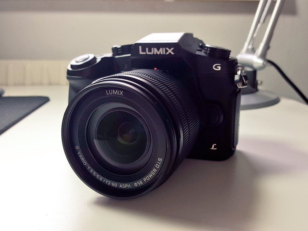JanEdelmueller's tweet image. Habe endlich eine neue Kamera 😍😍😍
Freut euch auf bessere Qualität auf meinem Kanal 😆👌
#lumix #lumixg #camera #G80