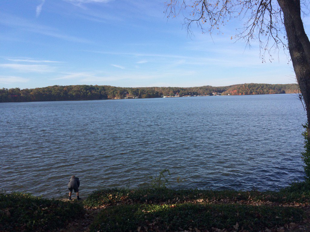 Pretty morning at @TanTarAResort in the Lake of the Ozarks