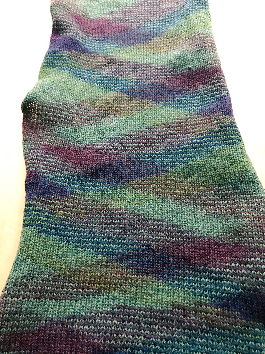 ThsMakes's tweet photo. Very crafty Saturday - successfully knit up my 1st #CodeKnit dyed wool using #plannedpooling then got into dying more #knitting #crafturday https://t.co/R9iT5Zrhhk