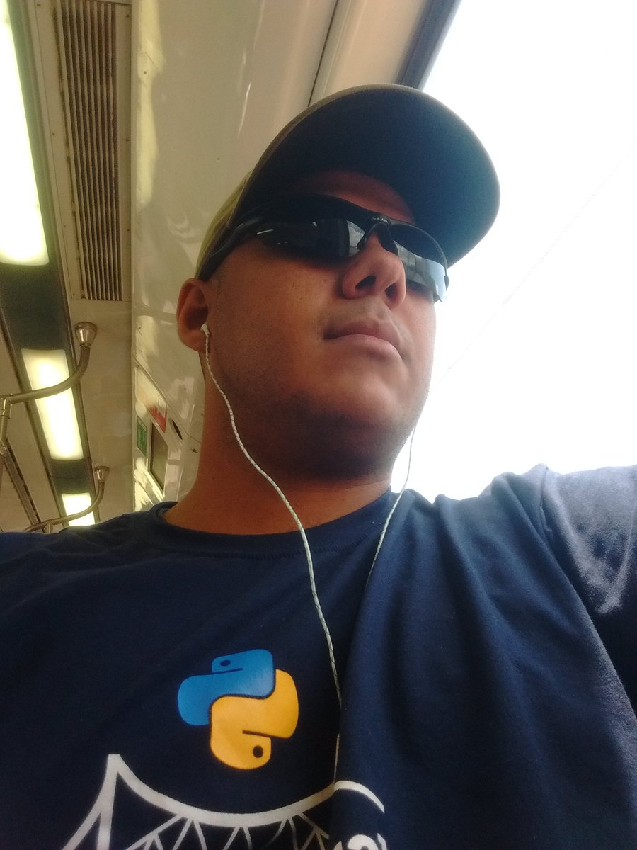 jamesperes's tweet image. Partiu PythonRio! #python #pythonrio
