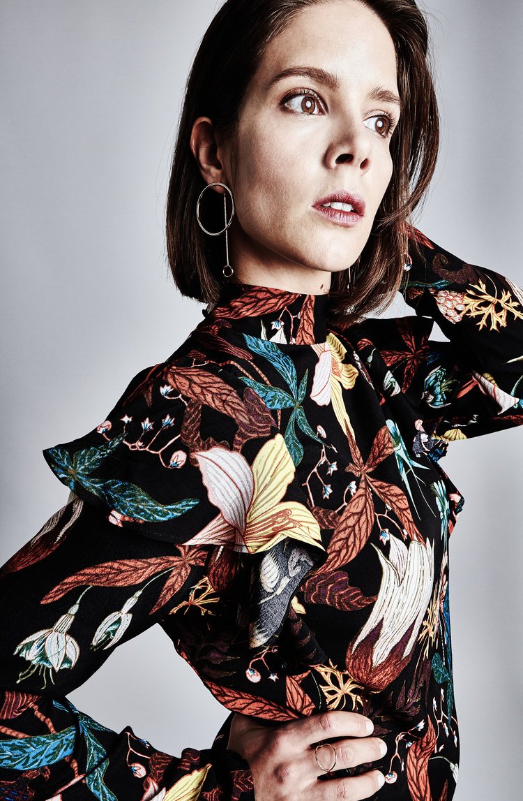 SonyaCassidyFan's tweet photo. Tomorrow will be #HUMANSamc day!!! To celebrate, here a new Sonya's interview for Alone Magazine! https://t.co/w54G6jL1V2 https://t.co/vHhb0TKmCS