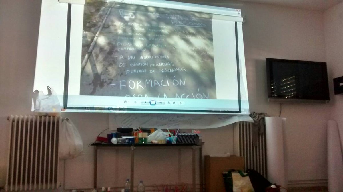 Compartiendo las conclusiones de la isla La Esperanza que hemos asaltado en el #IXEPA