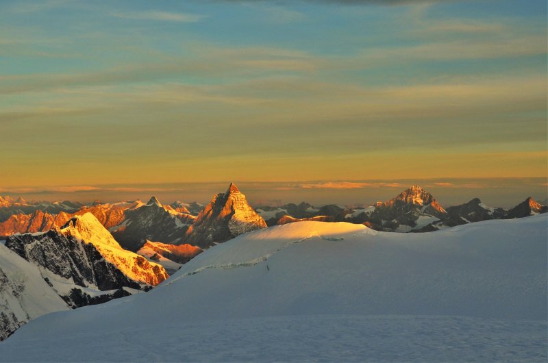 Alpenweerman's tweet photo. Blog - Monte Rosa: een kennismaking met het alpinisme - Deel 3
https://t.co/hnv9L3YeLp https://t.co/XI5SgGsNFu
