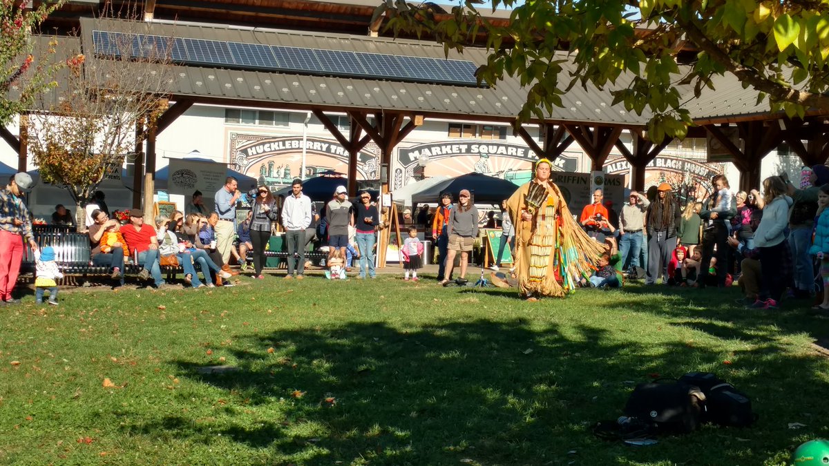 VT_CCC's tweet photo. #HappeningNow at the Blacksburg Farmers Market. #Monacan History, Dance, & Celebration #VTHHM #VTAIIC @inclusiveVT https://t.co/DLiu4cYQZJ