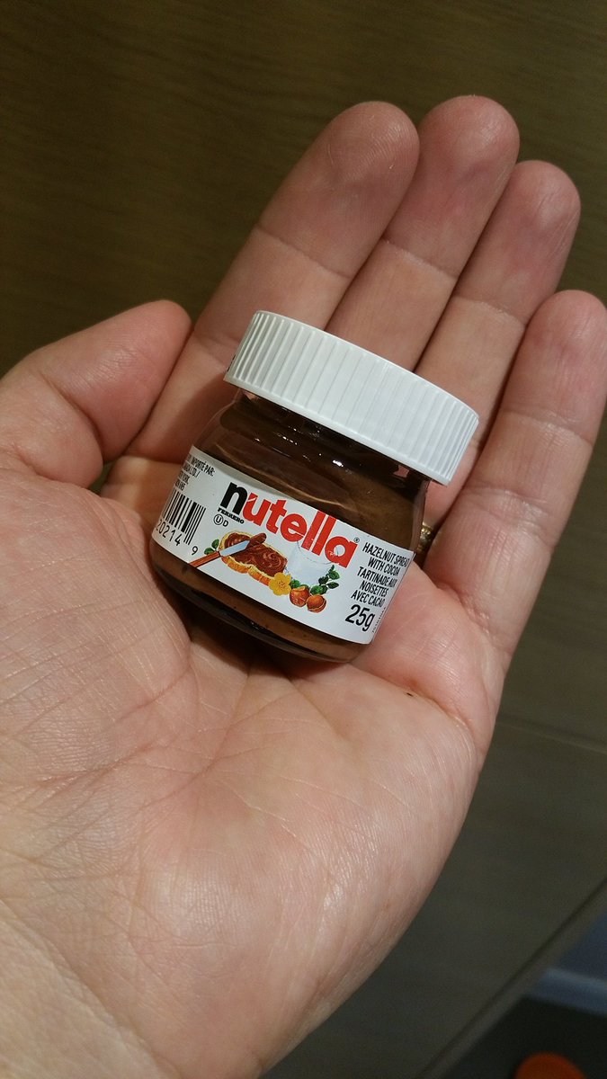 EtiennePhenix's tweet photo. Une touche de Nutella avec ça ? :) #miniformat https://t.co/nSdPAgGbw9