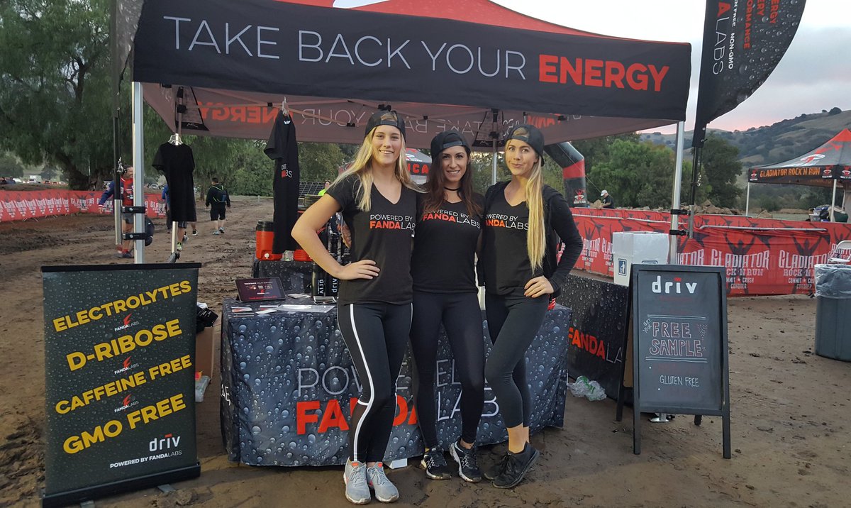 fandalabs's tweet photo. Team#fanda_labs at @gladiatorrocknrun https://t.co/fcEqecYnox