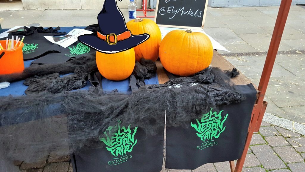 ElyMarkets's tweet photo. Thanks to all who traded, visited, shopped &amp; supported @ElyMarkets #VeganFair today!  A good time had by all 👌😃👏👏 https://t.co/EhoxGWHm41