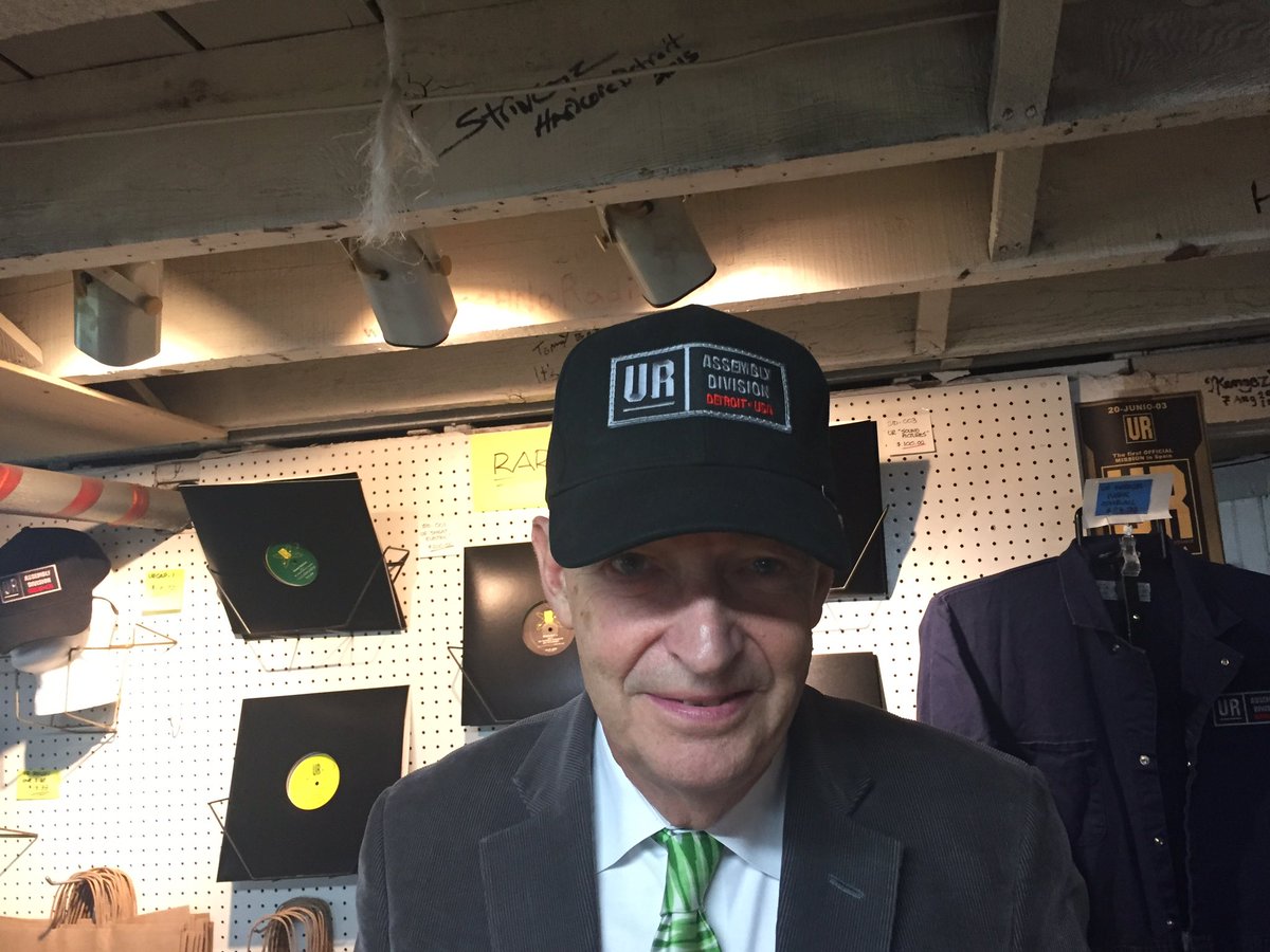 oliverjamesking's tweet image. So we in Detroit and we took @jonsnowC4 to the Underground Resistance Techno  museum