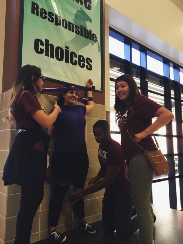 Hhs_HOSA_2016's tweet photo. #tb to fall conference and all the fun we had !!! @Hhs_HOSA_2016  😂 https://t.co/YDXr9Tw7PQ